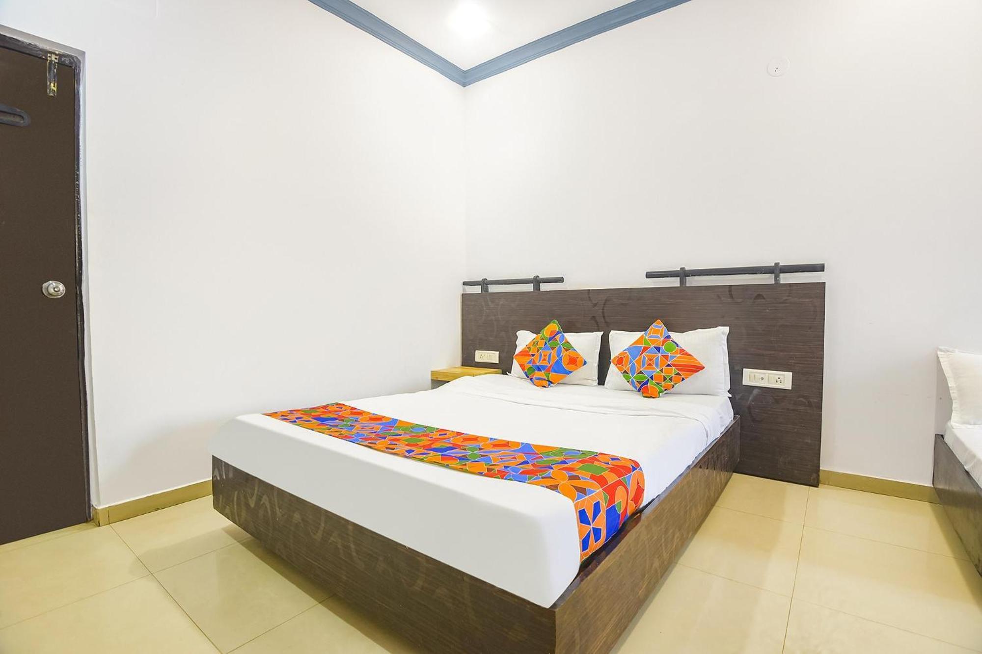 Fabexpress Neo Calangute Beach Resort Ngoại thất bức ảnh