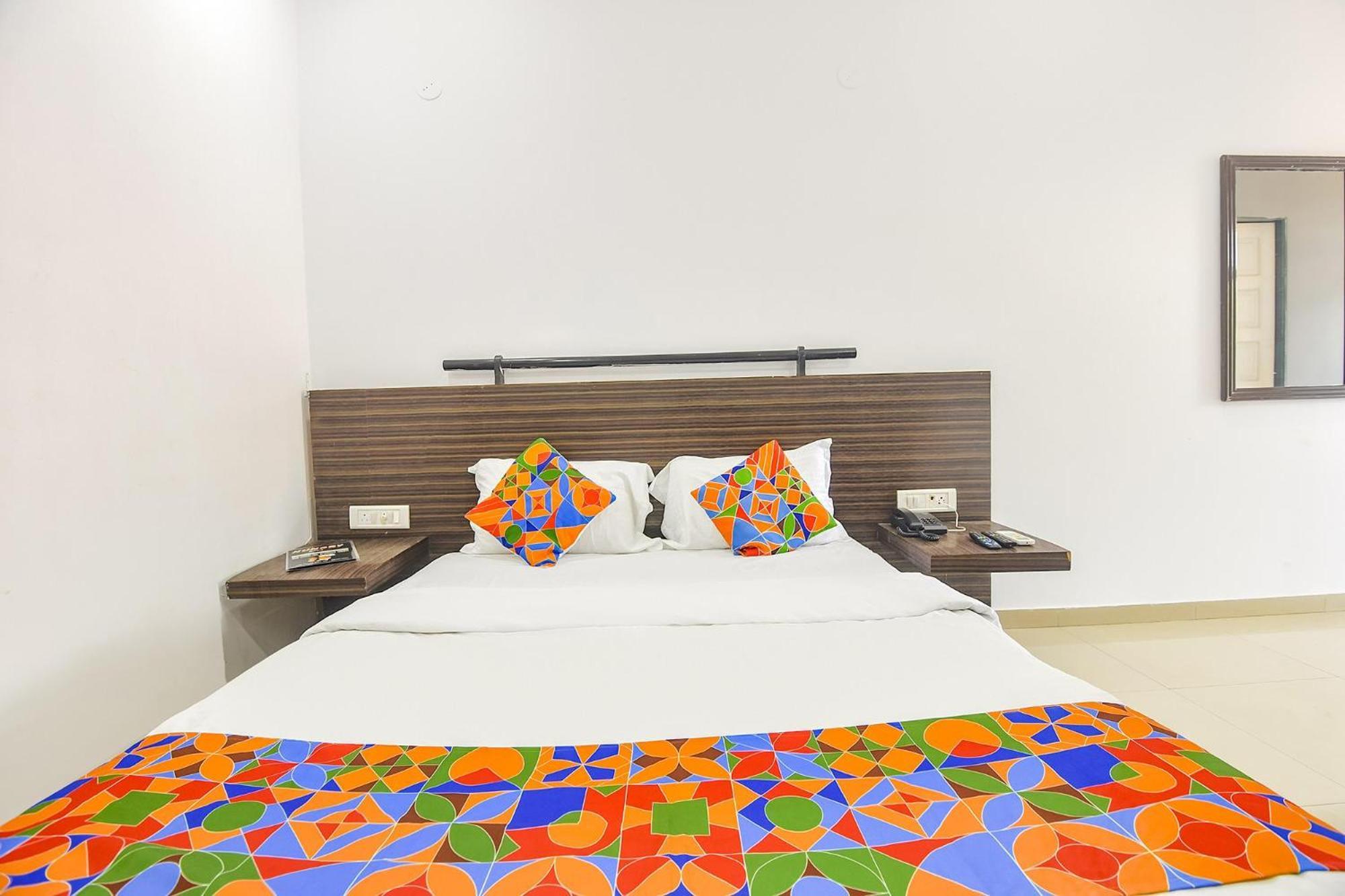Fabexpress Neo Calangute Beach Resort Ngoại thất bức ảnh